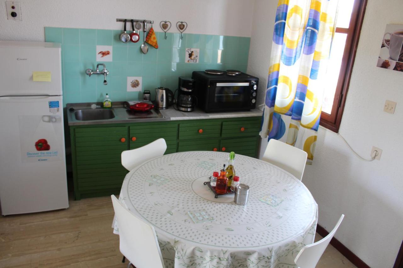 Nikos Seaside Apartments Litheres Exterior photo