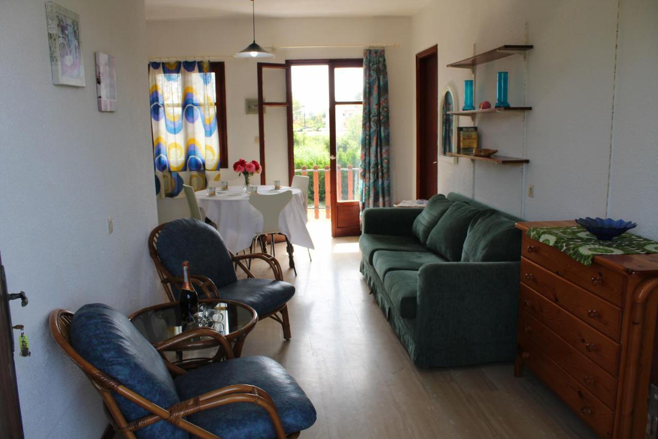 Nikos Seaside Apartments Litheres Exterior photo